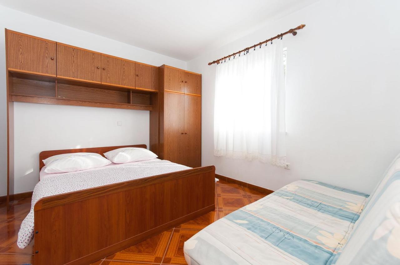 Apartments Marija Pisak Buitenkant foto